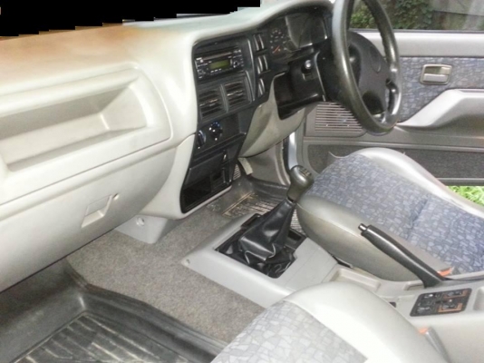 รถบ้านฝากขาย 4 ประตู ปี 2000 ซื้อไปขายต่อมีกำไรแน่ รถเดินไม่ชน ไม่ผุ รถบ้านฝากขาย 4 ประตู ปี 2000 ซื้อไปขายต่อมีกำไรแน่ รถเดินไม่ชน ไม่ผุ