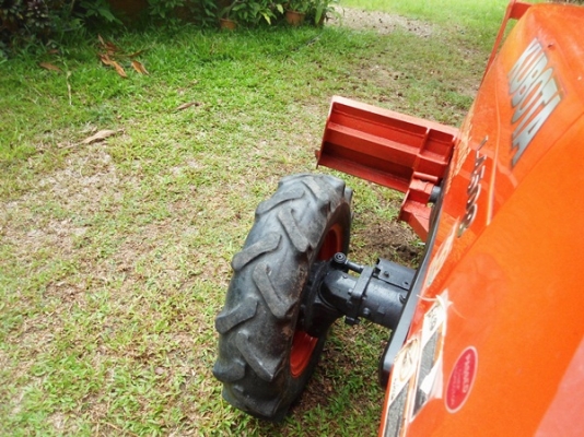 รถไถคูโบต้า L4508 4WD 2 เพลา มีใบมีดตราช้าง ยางสภาพดี มีโรตารี่ RX180 ราคา 350,000 บาท ราคาคุยกันได้