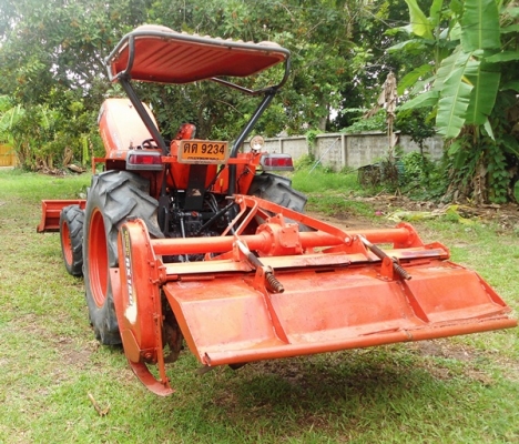 รถไถคูโบต้า L4508 4WD 2 เพลา มีใบมีดตราช้าง ยางสภาพดี มีโรตารี่ RX180 ราคา 350,000 บาท ราคาคุยกันได้