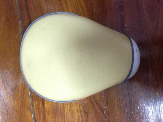 ขายเบาะcถังเเยก สภาพสวย ใส่รถc100ไว้ก่อนถอด ราคา 300 บาทพร้อมส่งครับ ขายเบาะcถังเเยก สภาพสวย ใส่รถc100ไว้ก่อนถอด ราคา 300 บาทพร้อมส่งครับ