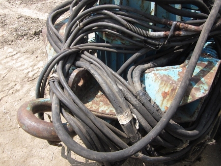 ขาย-ตัวตอกซีทไพล์ (Vibro hammer) พร้อมตู้คอนโทรล มือสองเก่าญี่ปุ่น เพียง 165,000 บาท ขาย-ตัวตอกซีทไพล์ (Vibro hammer) พร้อมตู้คอนโทรล มือสองเก่าญี่ปุ่น เพียง 165,000 บาท