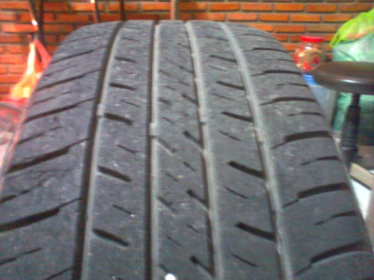 ล้อแม็ก6รู4วงพร้อมยาง215/70r15แถมยางอีกชุด ล้อแม็ก6รู4วงพร้อมยาง215/70r15แถมยางอีกชุด