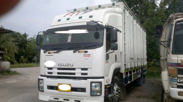 Isuzu Euro3 FTR 240 แรงปี 53 Isuzu Euro3 FTR 240 แรงปี 53