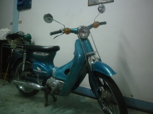 ขาย C90 ทะเบียนแท้พร้อมโอน หน่อยครับ สภาพสวยตามรูปครับ