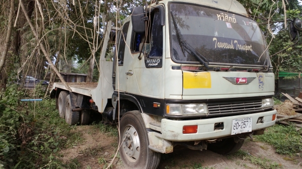 10ล้อ2เพลาท้ายลาดHINO FM3M เครื่อง240แรง M10C รถห้างแท้