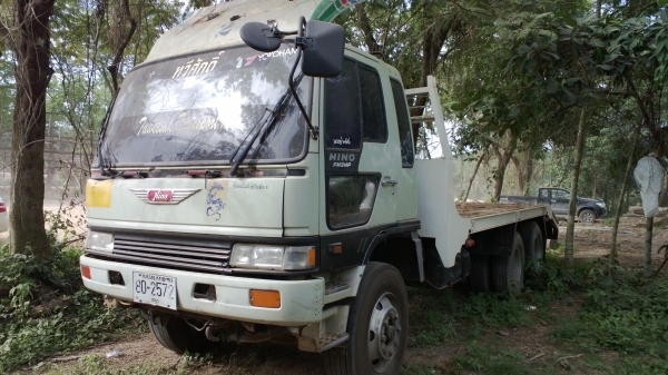 10ล้อ2เพลาท้ายลาดHINO FM3M เครื่อง240แรง M10C รถห้างแท้