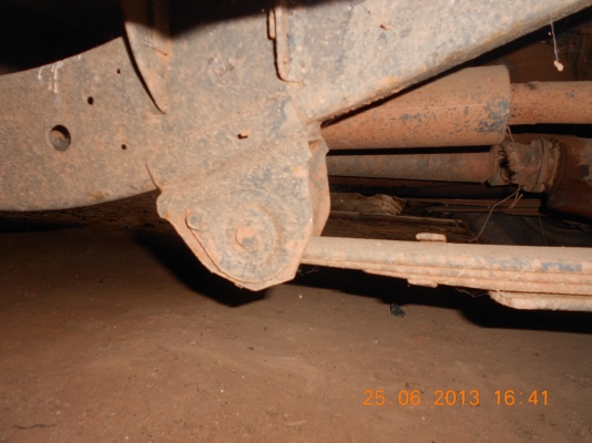 ขาย DUTSUN 720 เครื่องดีเชล SD23 ขาย DUTSUN 720 เครื่องดีเชล SD23