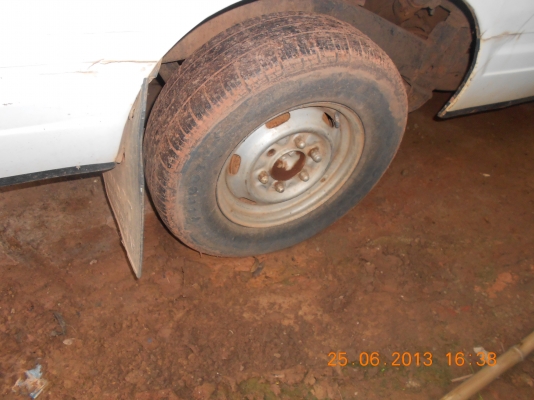 ขาย DUTSUN 720 เครื่องดีเชล SD23 ขาย DUTSUN 720 เครื่องดีเชล SD23