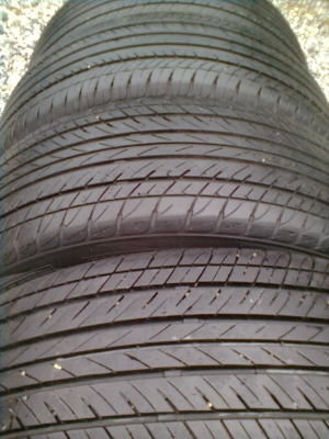 ขายแม็ก 4 รู 100 ขอบ15 พร้อมยาง  185/60R15 ยางmaxxisปี11 จำนวน 1 ชุด