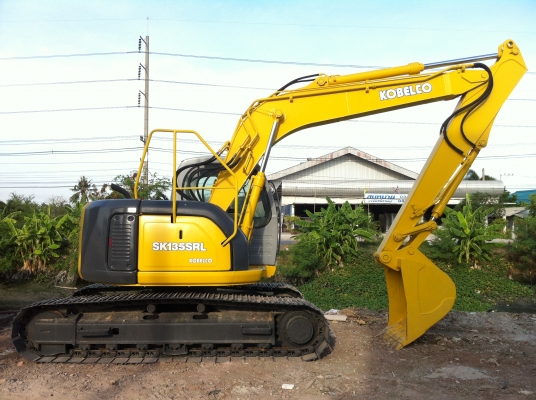 ขายรถแบคโฮ SK135SRL KOBELCO รถสวย สภาพพร้อมใช้งาน ไม่เคยผ่านการใช้งานในไทย