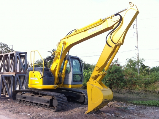 ขายรถแบคโฮ SK135SRL KOBELCO รถสวย สภาพพร้อมใช้งาน ไม่เคยผ่านการใช้งานในไทย