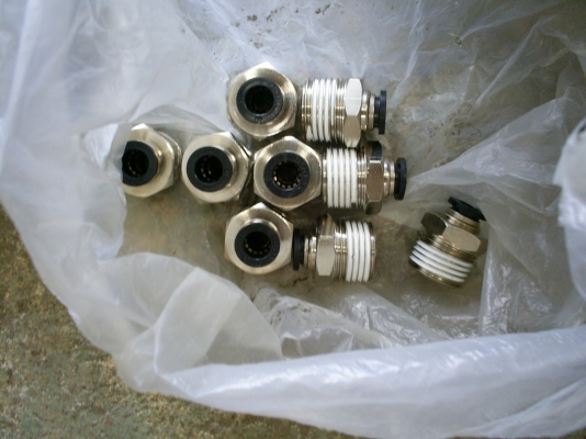 ฟิตติ้ง ระบบนิวแมติก ฟิตติ้ง ระบบนิวแมติก