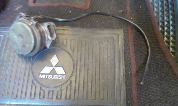 ตัวส่งสัญญาน จานจ่าย