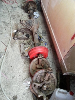 ขายชุดช่วงล่าง Datsun 720