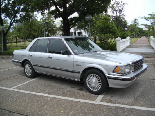 1991CROWN 2.8 ROYAL SALOON  ติดแก๊สแล้ว รถสวยเดิมสภาพสมบูรณ์