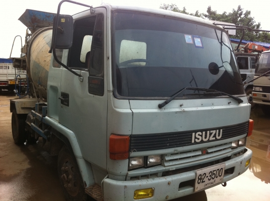 ISUZU FRR (ทะเบียนพร้อมโอน) รถโม่ปูน (โม่นอกทั้งชุด) เลขตัวรถ FRR เลขเครื่อง 6BG1 (175 แรงม้า) ช่วงล่าง F พวงมาลัย POWER เบรกทิฟฟี่ ทะเบียนพร้อมโอน