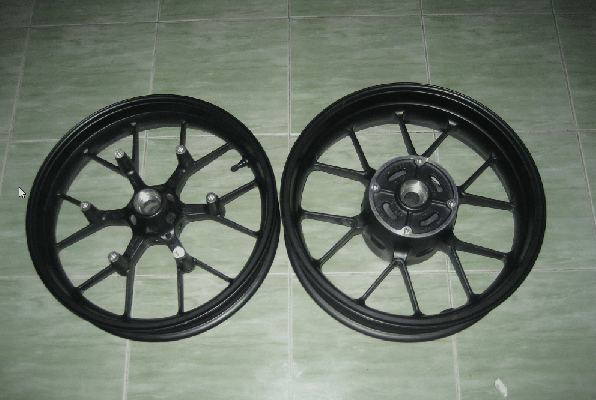 ขายล้อแม็คมอเตอร์ไซด์ HONDA KYJ CBR250