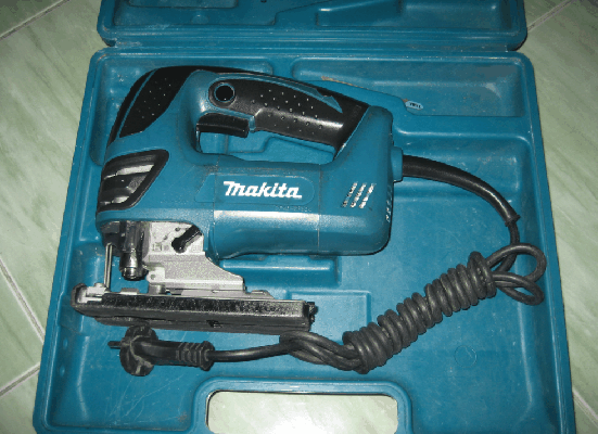 ขายด่วน JIG SAW Makita 4350CT 720W 2800/min แท้100\%ปรับความแรงได้ 5ระดับ ขายด่วน JIG SAW Makita 4350CT 720W 2800/min แท้100\%ปรับความแรงได้ 5ระดับ