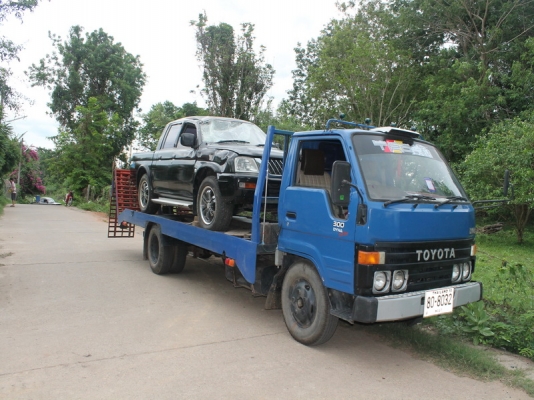 ขายรถยกสไลด์-ท้ายลาดพับเก็บได้ ได้รถใหม่แล้วแบ่งกันเอาไปทำกินต่อราคาไม่แพงครับ ขายรถยกสไลด์-ท้ายลาดพับเก็บได้ ได้รถใหม่แล้วแบ่งกันเอาไปทำกินต่อราคาไม่แพงครับ