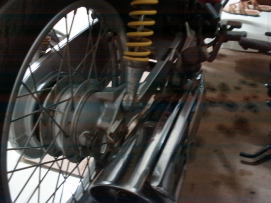 wave125 R สตาร์เท้า