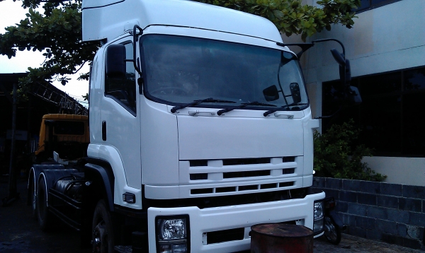 ขายรถ10ล้อหัวลากเครื่อง360แรงพร้อมใช้งานงาน