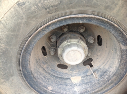 ขายด่วนลูกพ่วงดั้มสวยๆปี53 ยางดี8เส้น ขายด่วนลูกพ่วงดั้มสวยๆปี53 ยางดี8เส้น