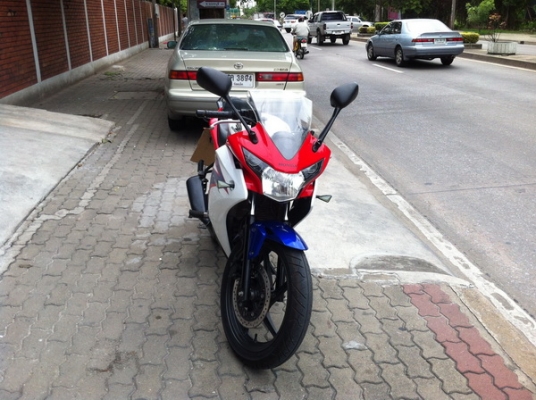 ขาย Honda CBR 150cc สภาพสวย ขาย Honda CBR 150cc สภาพสวย