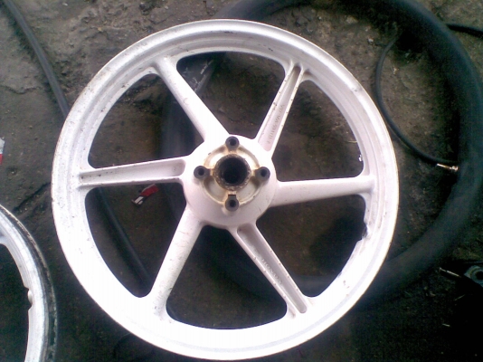 ขายล้อแม็คโซนิคไม่คดไม่ดุ้งแท้ติดรถ