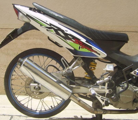 ขาย Honda Sonic125   จดทะเบียนปี 45 พรบ.หมด ธ.ค.55