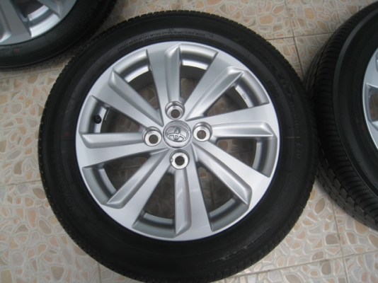 ขายล้อแม็กป้ายแดง Toyota vios 15"x5.5" et45 4รู100 +ยางปี2013  (081-3747940)