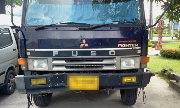 MITSUBISHI FUSO FN215K