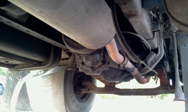 MITSUBISHI FUSO FN215K