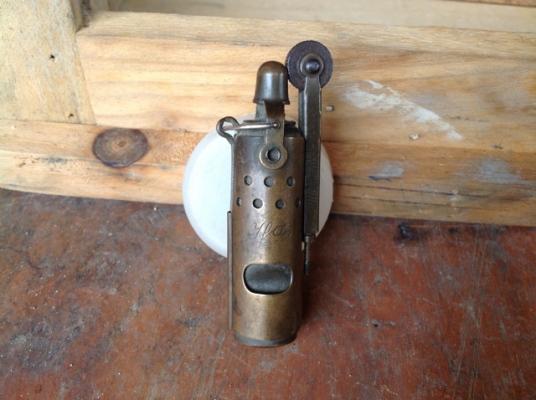 ไฟแช็คโบราณ. ต่างประเทศ