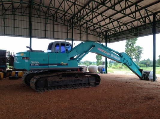 ขายรถขุดแบคโฮkobelco sk200 mark6