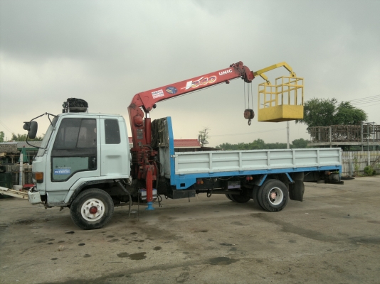 หกล้อติดเครน/กระเช้า รับจ้าง