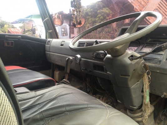 HINO FC120 ห้างแท้ ดั้มสามมิตร Fหน้าFหลัง รถอยุ่อุบลค่ะ