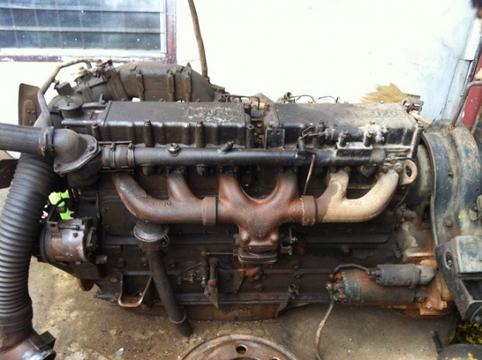 ขายเครื่องยนต์ E120/260 แรงม้า พร้อมเกียร์