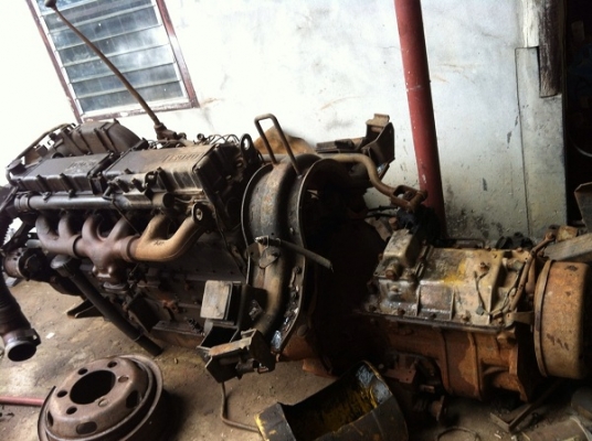 ขายเครื่องยนต์ E120/260 แรงม้า พร้อมเกียร์