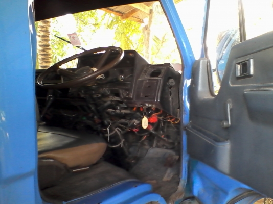 6ล้อโตโยต้าไดน่าBU91Rปี36หัวใหญ่ยกได้3ใบปัดเจ้าของขายเองโทร 083-3759969 6ล้อโตโยต้าไดน่าBU91Rปี36หัวใหญ่ยกได้3ใบปัดเจ้าของขายเองโทร 083-3759969