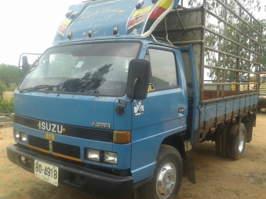 ขายNPR135แรง  F หน้า-หลัง