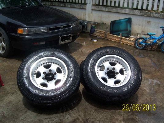 ขายล้อแม็ก TRD  พร้อมยาง ขอบ 15 x 8.5