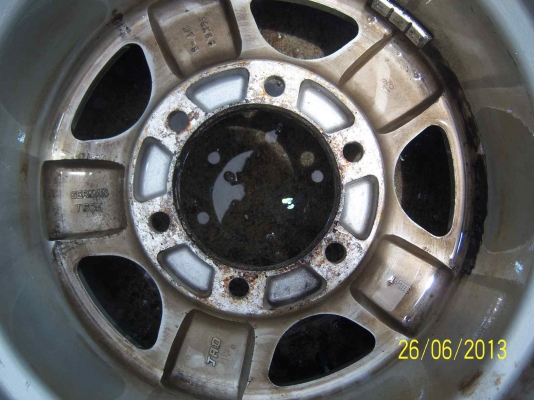 ขายล้อแม็ก TRD  พร้อมยาง ขอบ 15 x 8.5