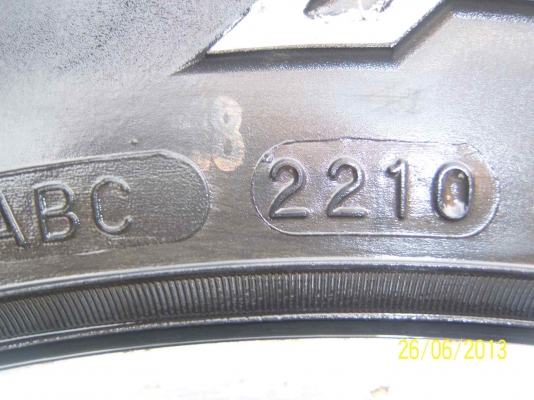 ขายล้อแม็ก TRD  พร้อมยาง ขอบ 15 x 8.5