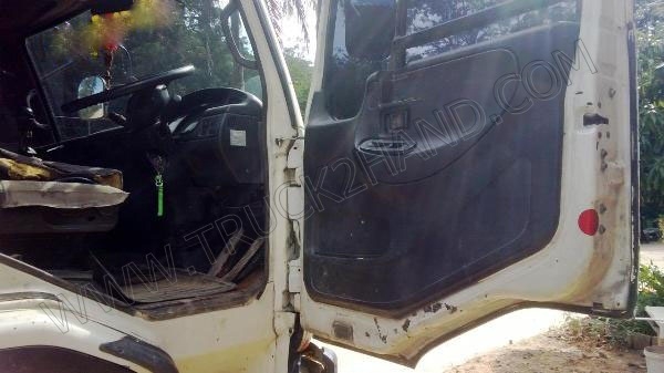 นาทีทอง***รถเทนเลอร์ ยี่ห้อ NISSAN