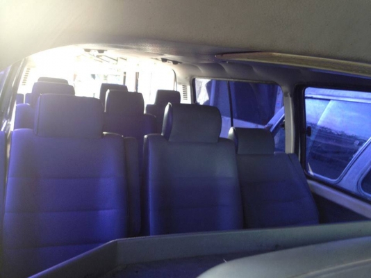 รถตู้ โตโยต้า Hi-Ace