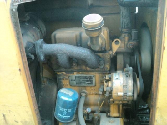 ขายรถแบ็คโฮ ขุด-ดัน KOMATSU pc 40 ขายรถแบ็คโฮ ขุด-ดัน KOMATSU pc 40