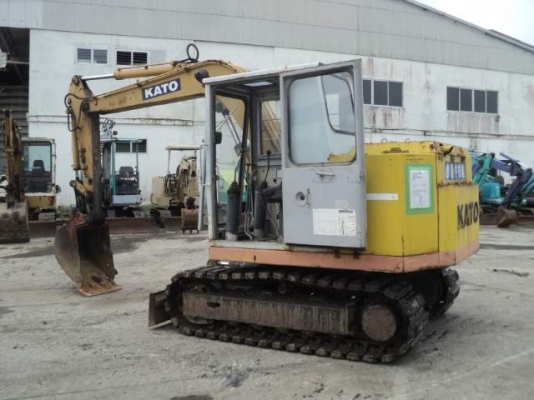 ขายรถขุด-ดัน KATO รุ่น HD180G รถเก่านอก ขายรถขุด-ดัน KATO รุ่น HD180G รถเก่านอก