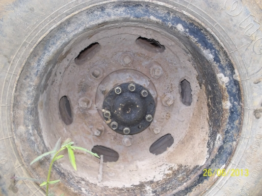 ขายดั้มดิน  KL300  เครื่อง  EC   130แรง  พวงมาลัยเพาเวอร์