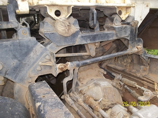 ขายดั้มดิน  KL300  เครื่อง  EC   130แรง  พวงมาลัยเพาเวอร์