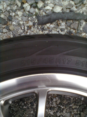 ขายแม็ก 4 รู100 ขอบ17 พร้อมยาง 215/45R17 ยางYOKOHAMA  ปี10 สวยๆ 1 ชุด